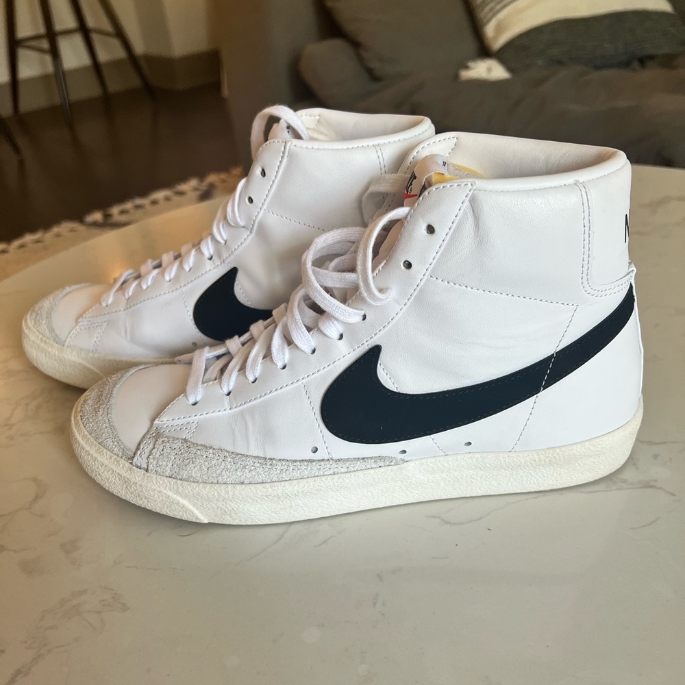 Women Nike Blazers Mid 77